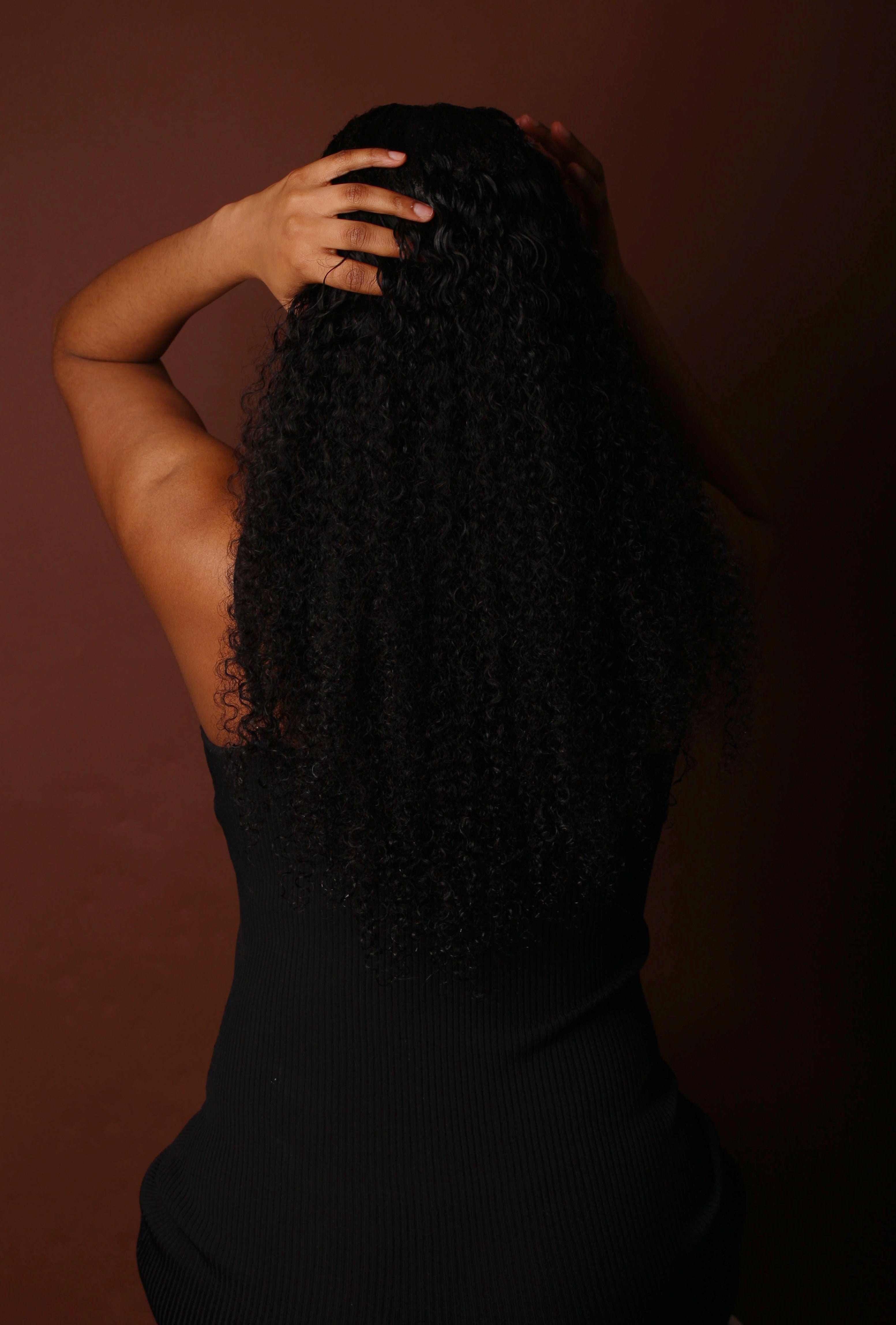 Malaïkah, la U-part Kinky bouclée